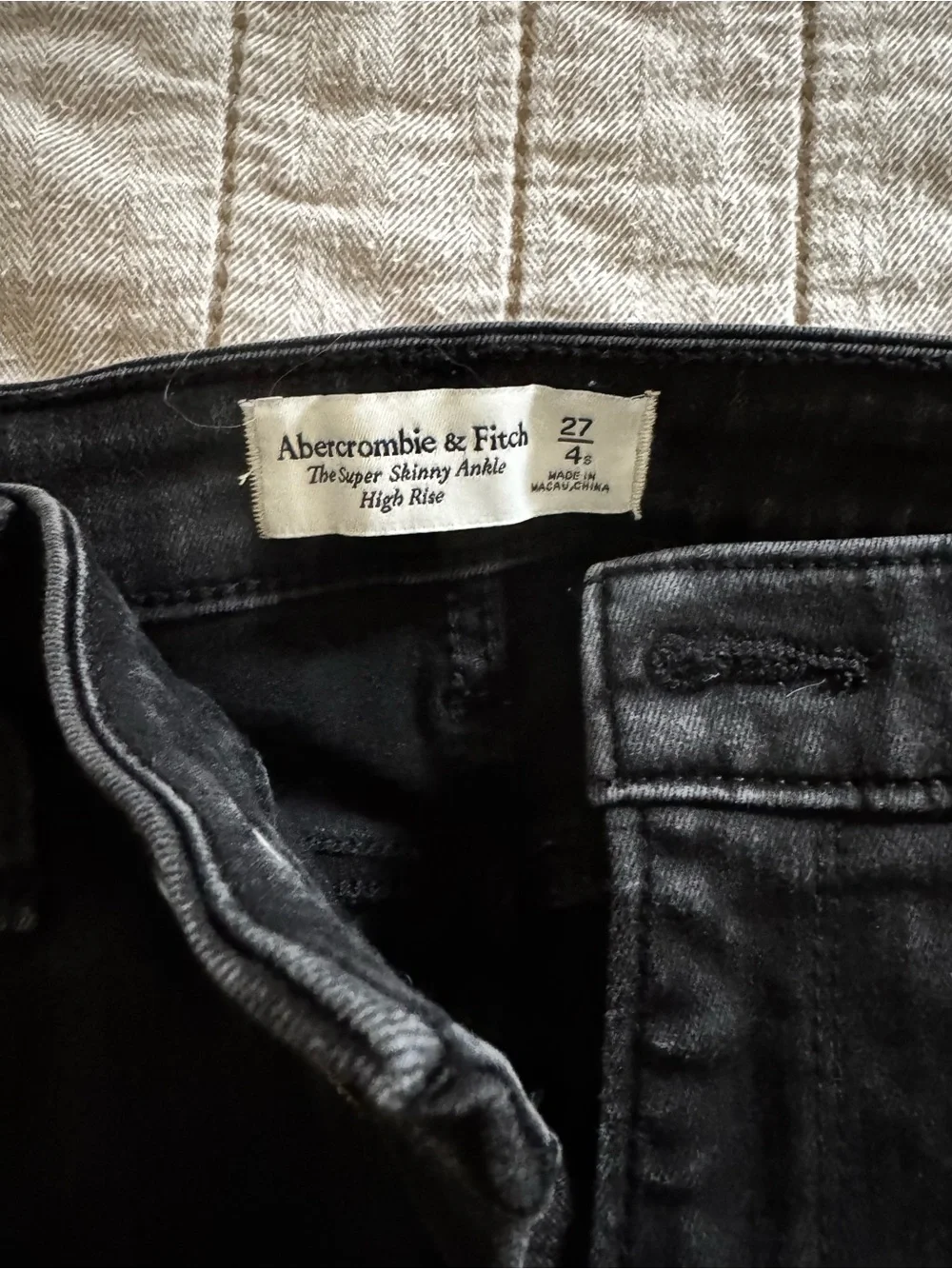 Abercrombie & Fitch high rise